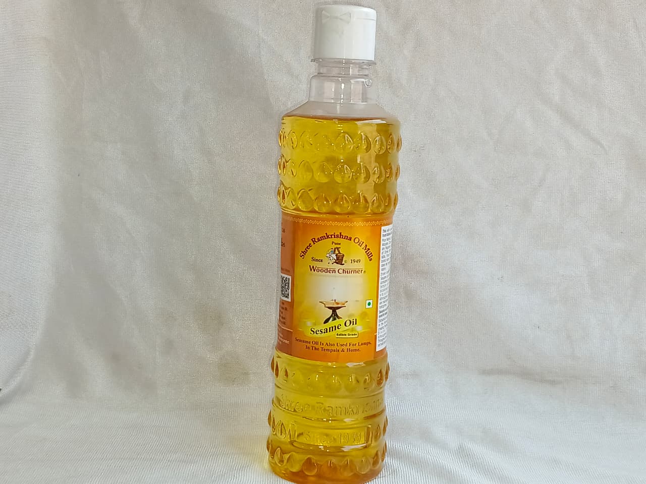 Wooden sesame oil 