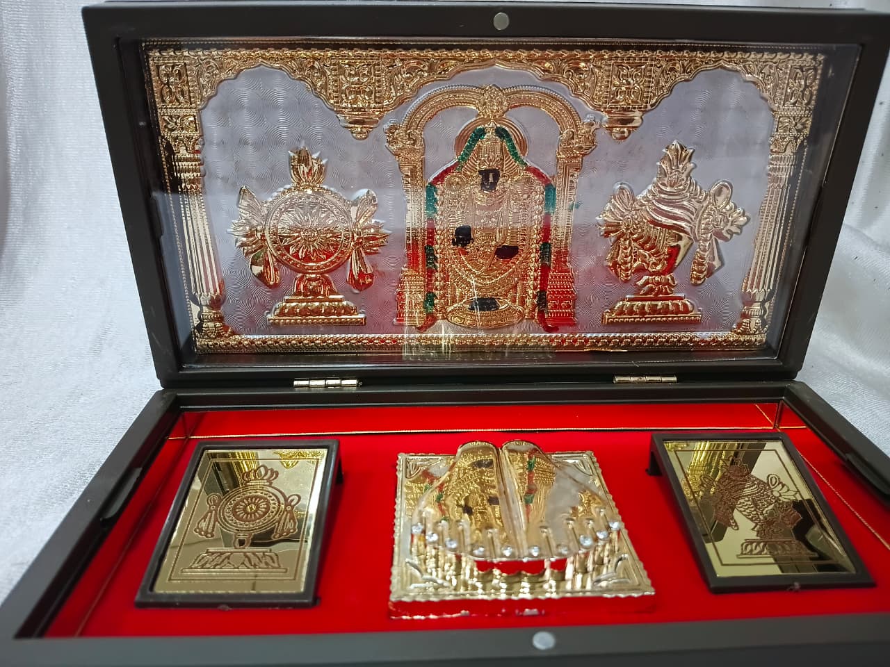 Om Sri Venkatesaya  Namah